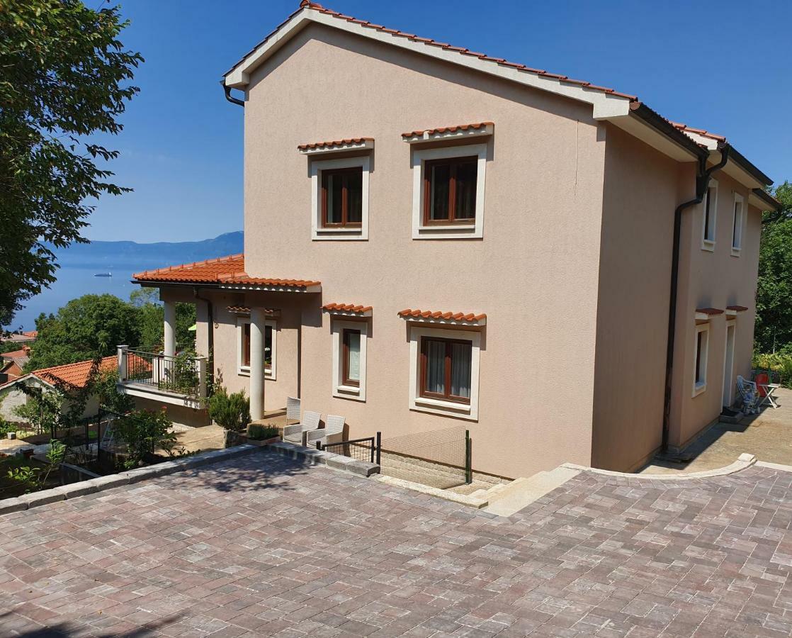 Studio Apartman Marti Apartment Kostrena Exterior photo